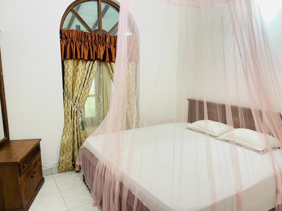 Shalomi'S Villa & Happy Home Negombo Exterior photo